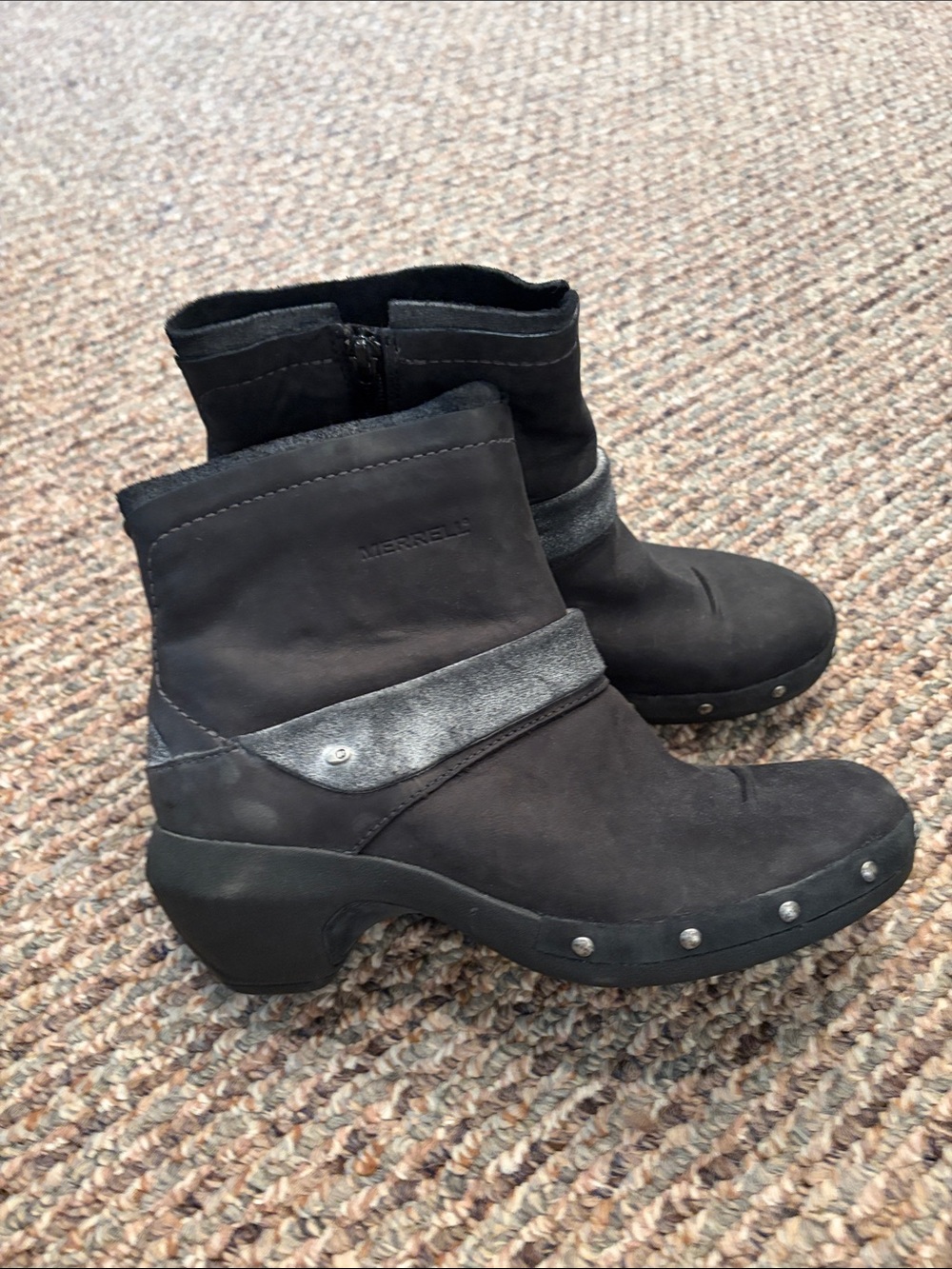 Merrell Black Luxe Mid Ankle Booties with Side Zipper Distressed